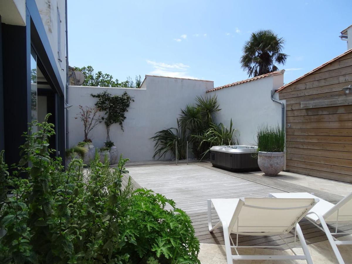 Maison Le Clos Neraud Avec Piscine Et Spa Saint-Martin-de-Ré Exterior foto